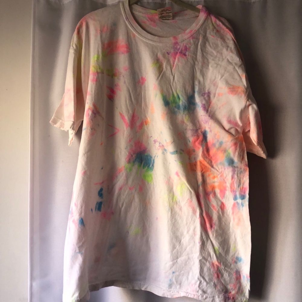 Tie dye tee